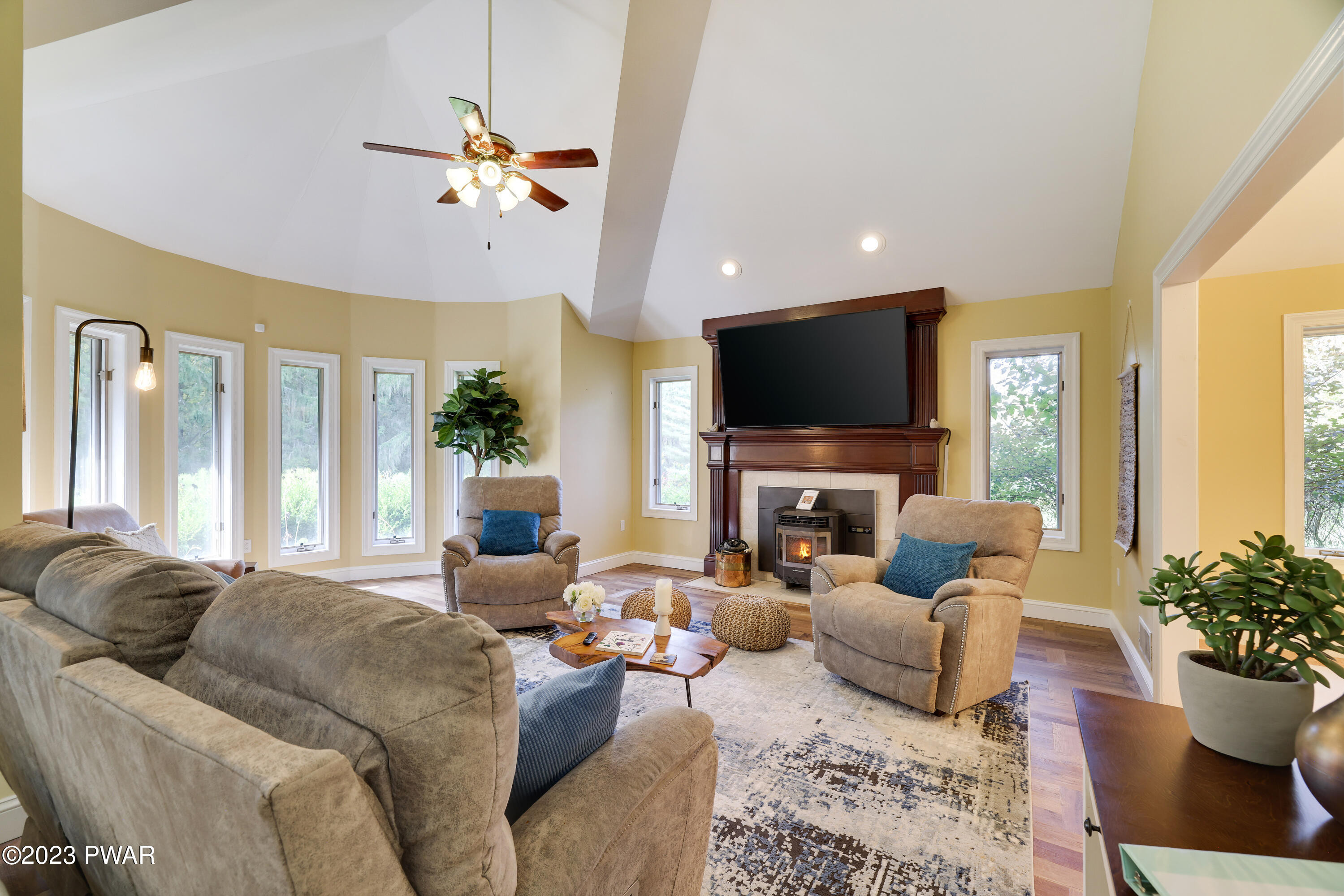 183 A Maines Road Hawley, PA 18428 - Photo 8 of 99