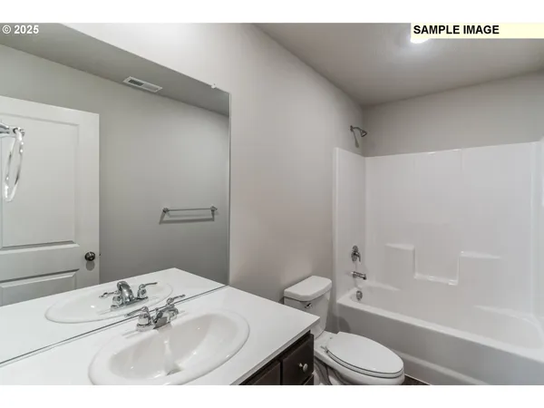 $384,900 | 25254 Tanglewood Way, Veneta, OR 97487