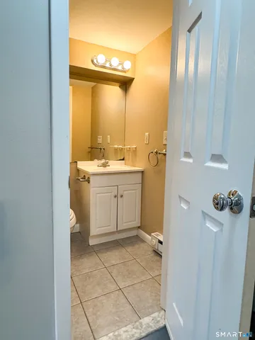 a view of a walk in closet