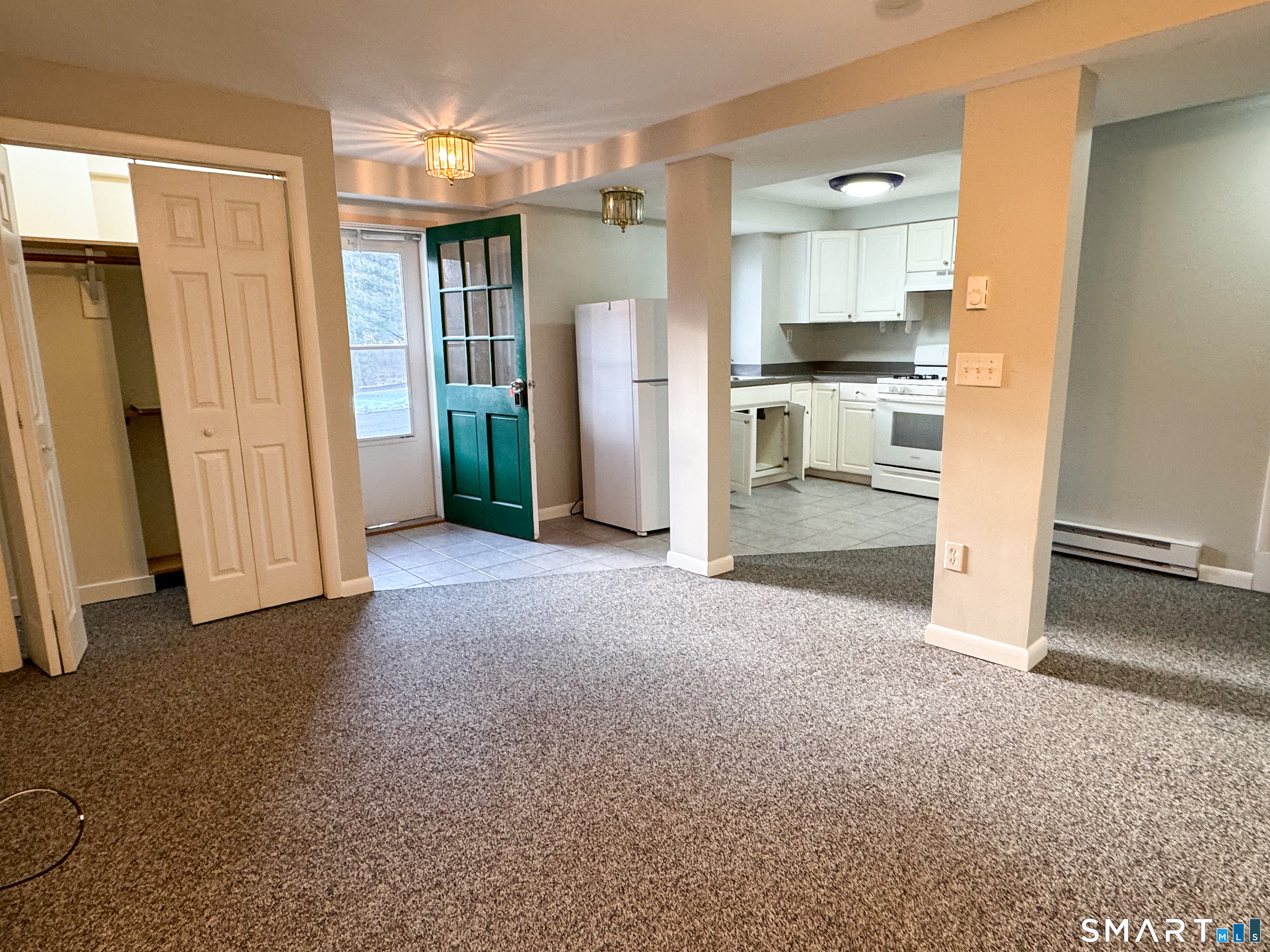 251 Main Street Middlefield, CT 06481 - Photo 5 of 18