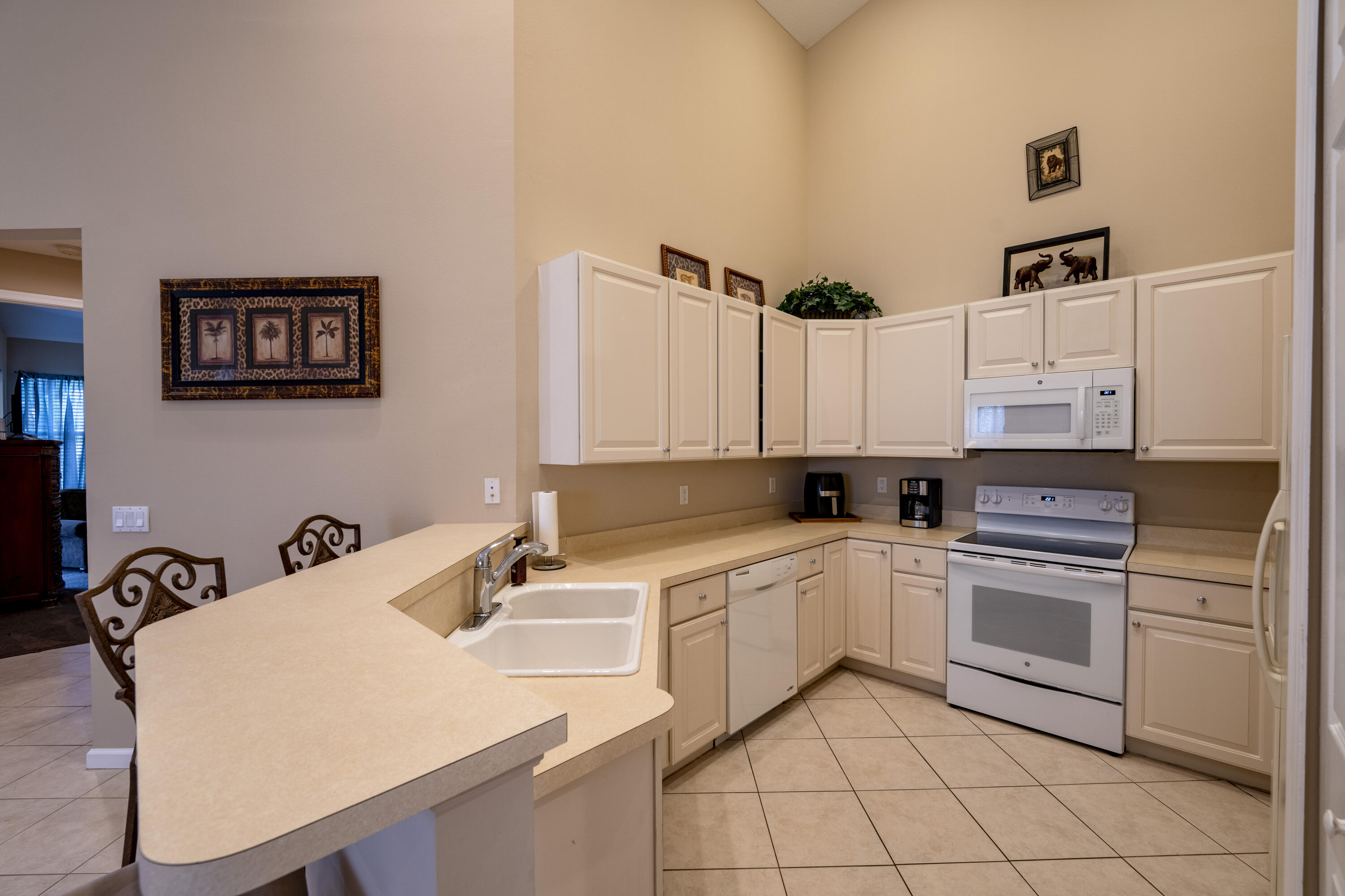8116 Carnoustie Place Port St. Lucie, FL 34986 - Photo 4 of 22 DSC09076-HDR