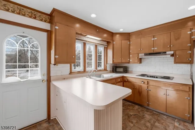 $525,000 | 211 Reaville Road, Flemington, NJ 08822