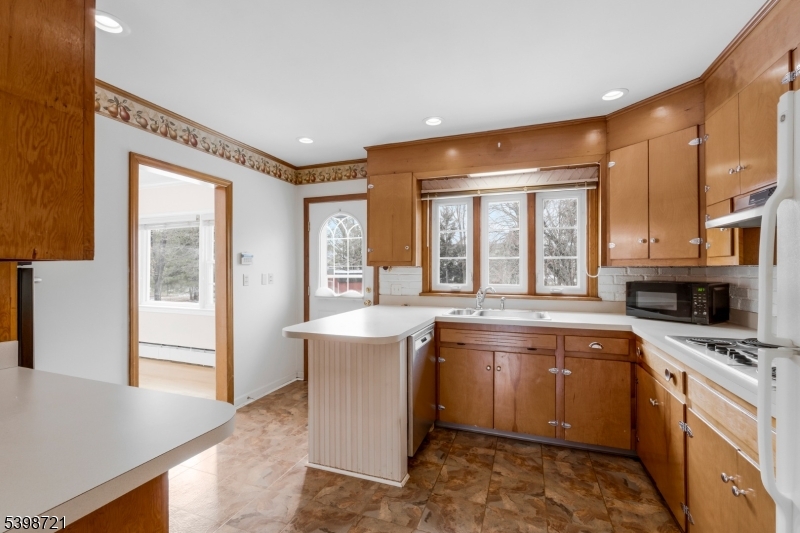 211 Reaville Road Flemington, NJ 08822 - Photo 18 of 45