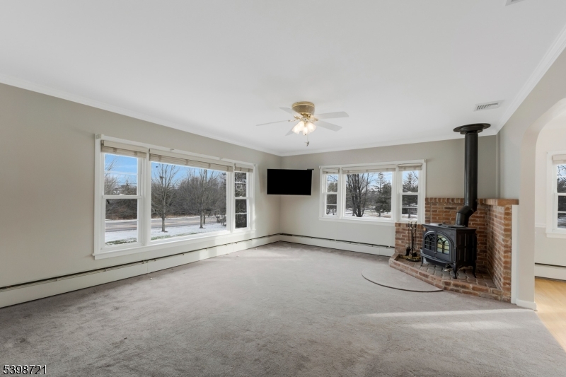 211 Reaville Road Flemington, NJ 08822 - Photo 7 of 45