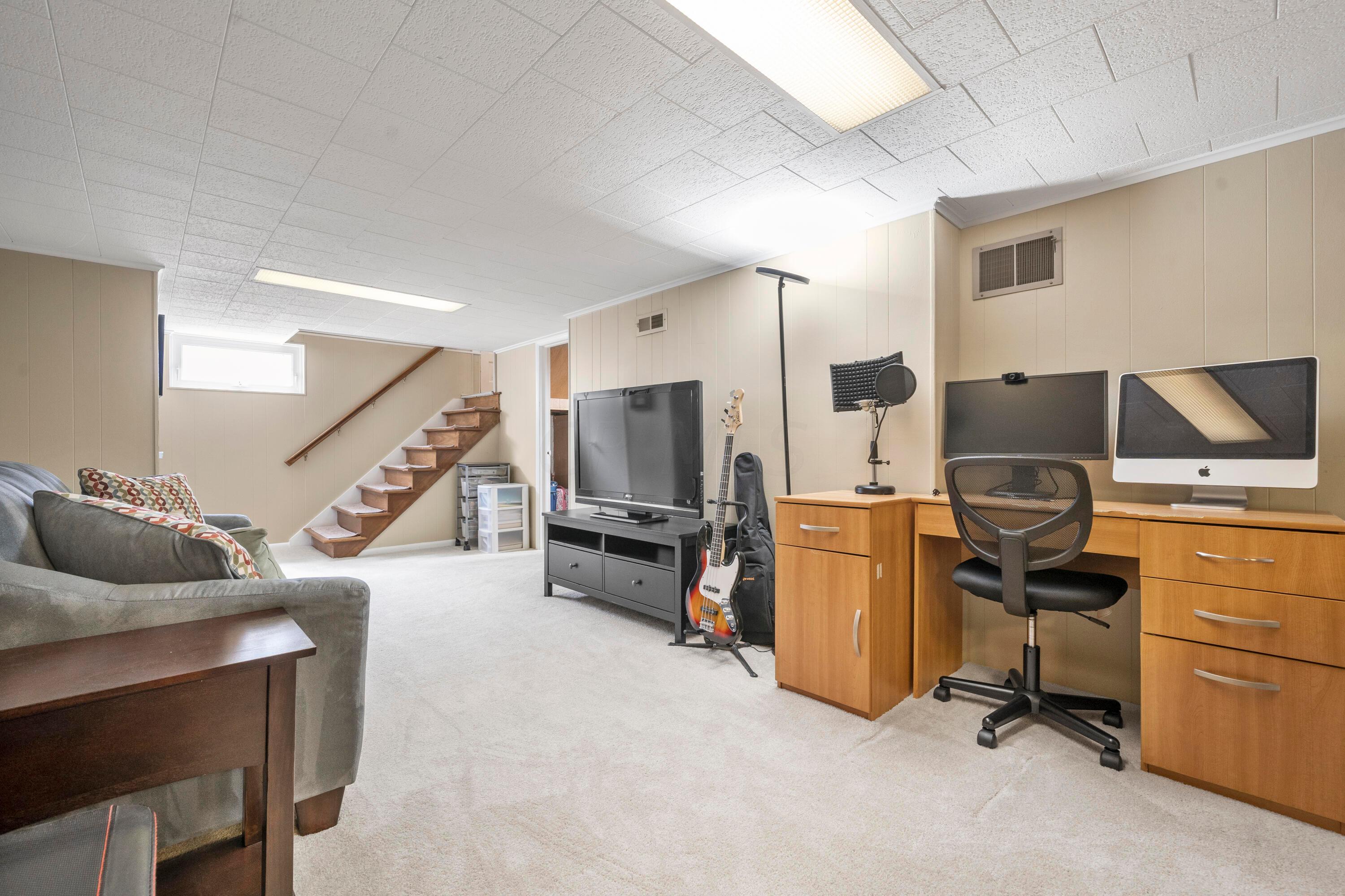 859 South Remington Road Bexley, OH 43209 - Photo 49 of 64 DSC05920
