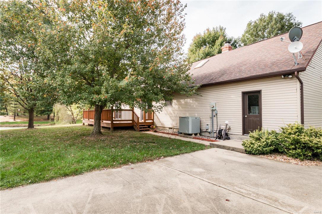 4820 Bohleysville Road Waterloo, IL 62298 - Photo 44 of 52 Gallery Image 44