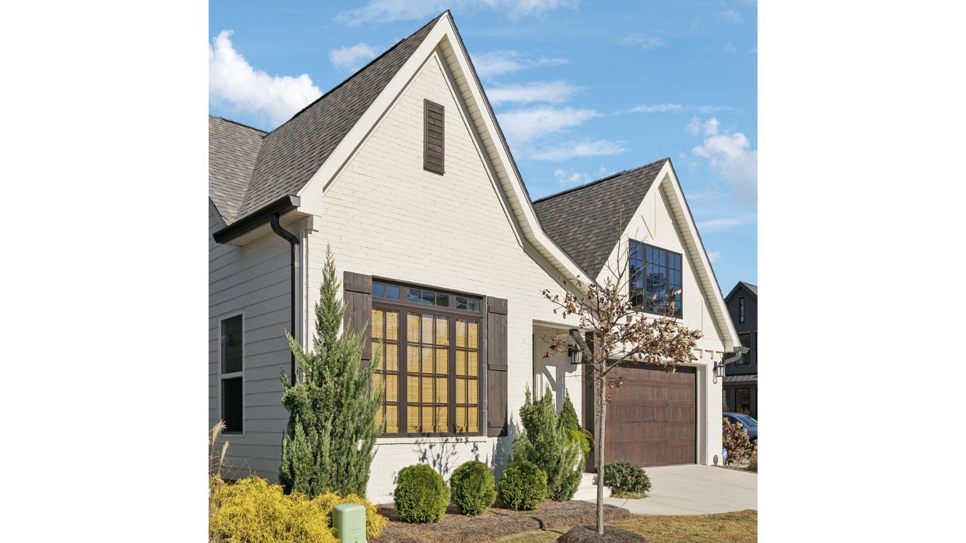 8195 Lemonade Street Chattanooga, TN 37421 - Photo 1 of 98 8195 Lemonade Street listing booklet (1)