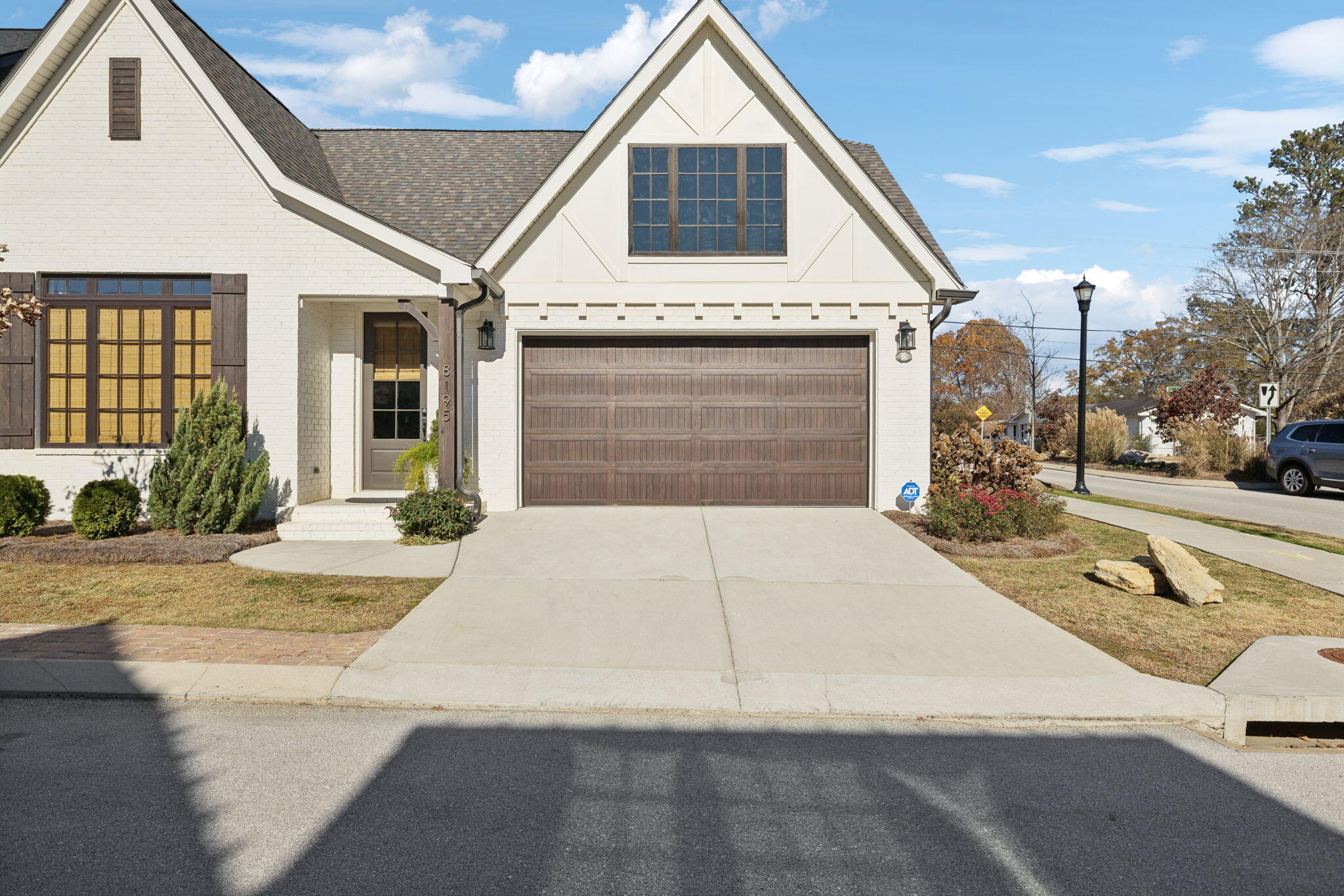 8195 Lemonade Street Chattanooga, TN 37421 - Photo 16 of 98 front