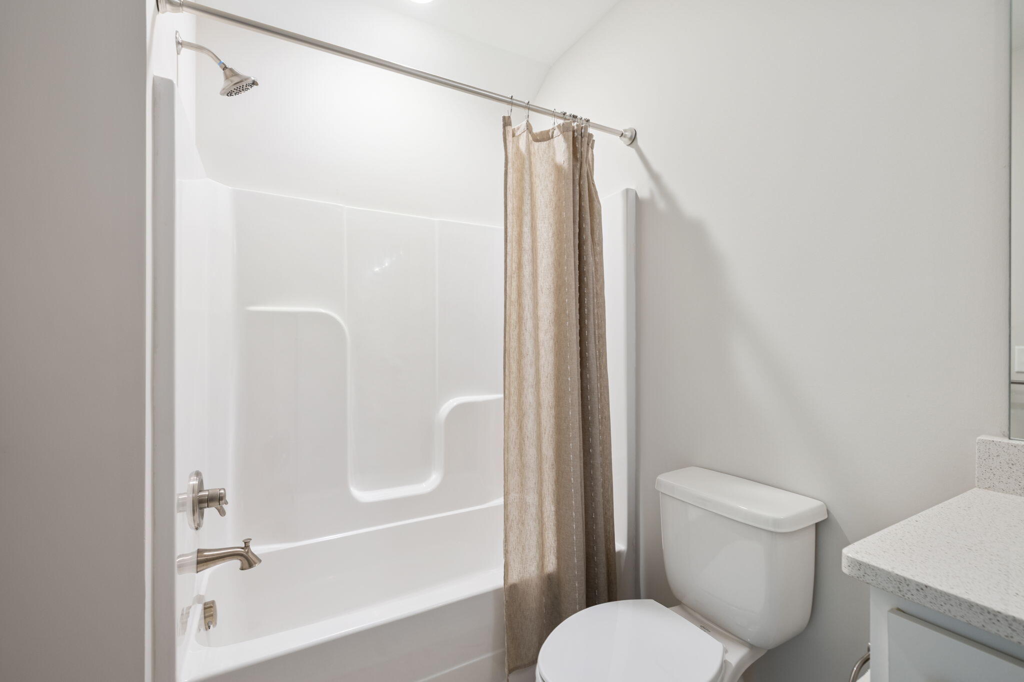 8195 Lemonade Street Chattanooga, TN 37421 - Photo 71 of 98 upstairs bathroom