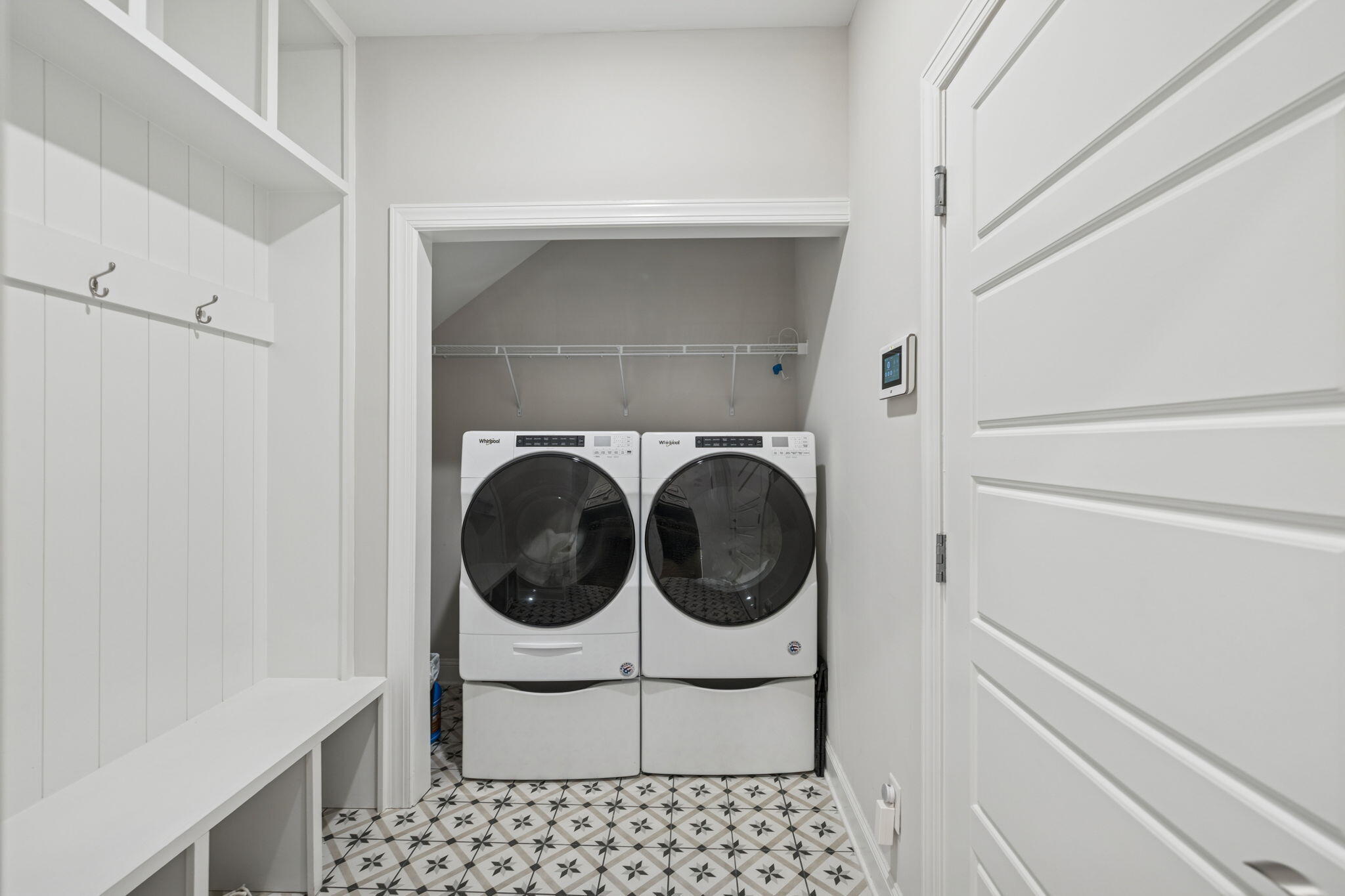 8195 Lemonade Street Chattanooga, TN 37421 - Photo 75 of 98 laundry room