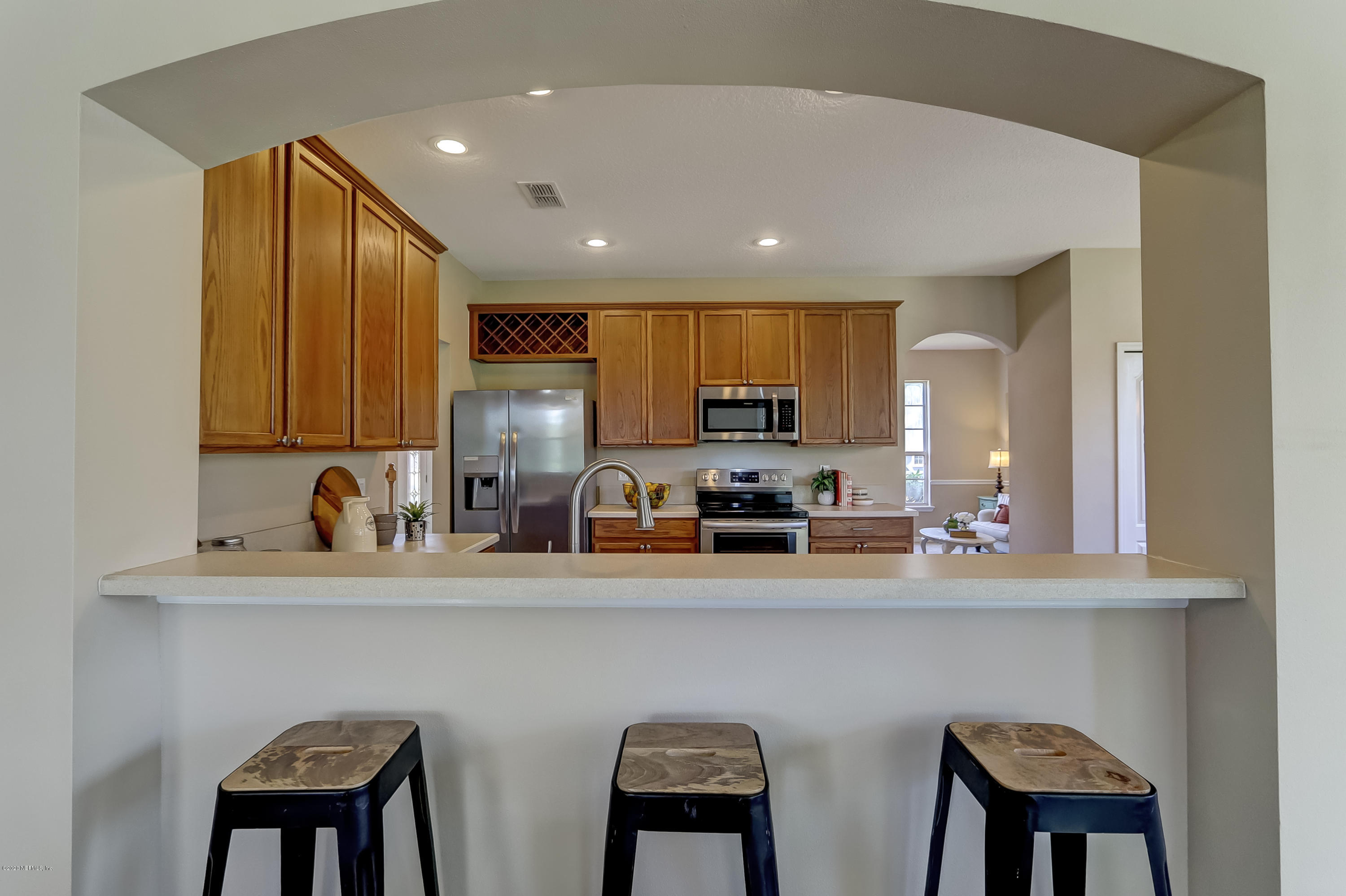 2935 Captiva Bluff Road North Jacksonville, FL 32226 - Photo 25 of 70 Rave Home Staging Jacksonville (25)