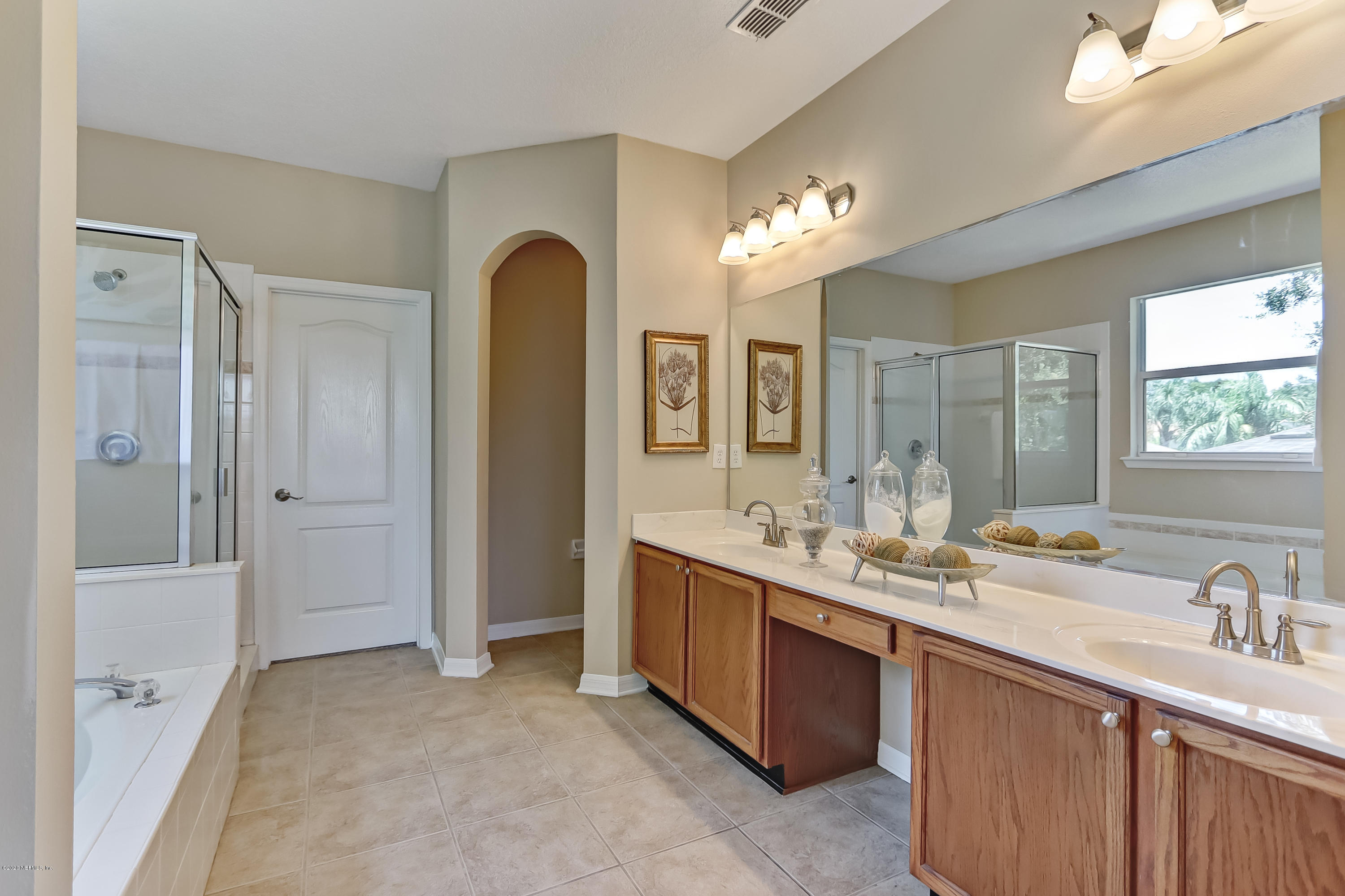 2935 Captiva Bluff Road North Jacksonville, FL 32226 - Photo 49 of 70 Rave Home Staging Jacksonville (50)