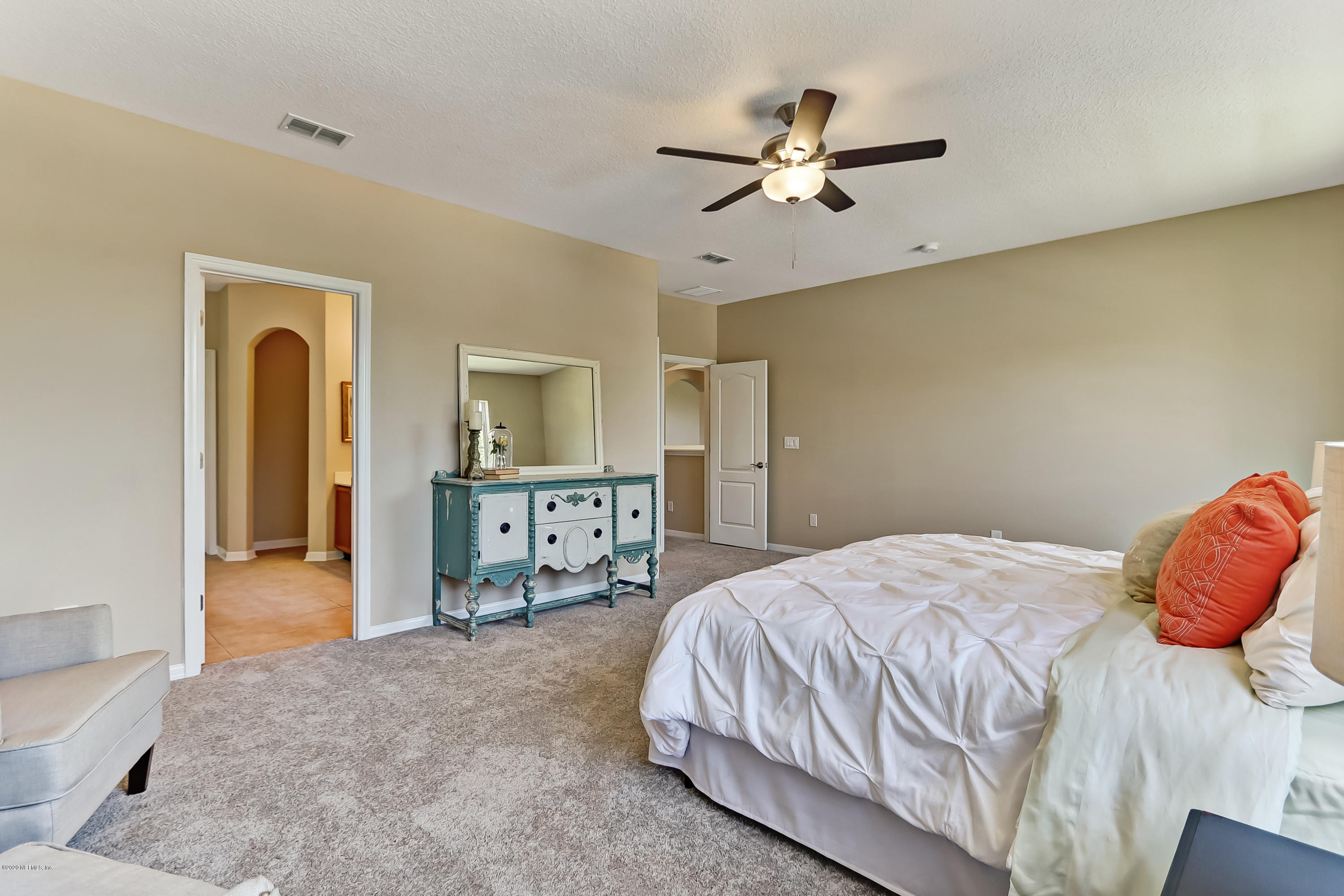 2935 Captiva Bluff Road North Jacksonville, FL 32226 - Photo 51 of 70 Rave Home Staging Jacksonville (48)