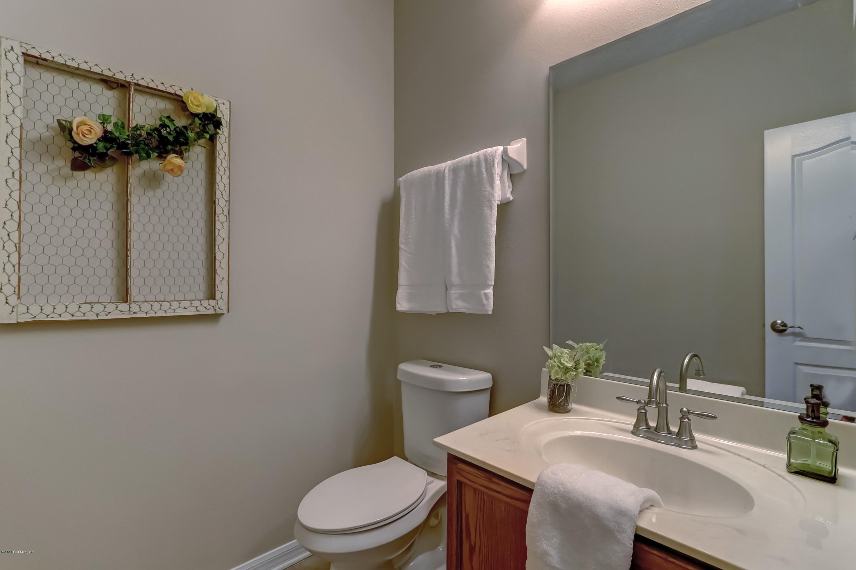 2935 Captiva Bluff Road North Jacksonville, FL 32226 - Photo 70 of 70 Rave Home Staging Jacksonville (29)