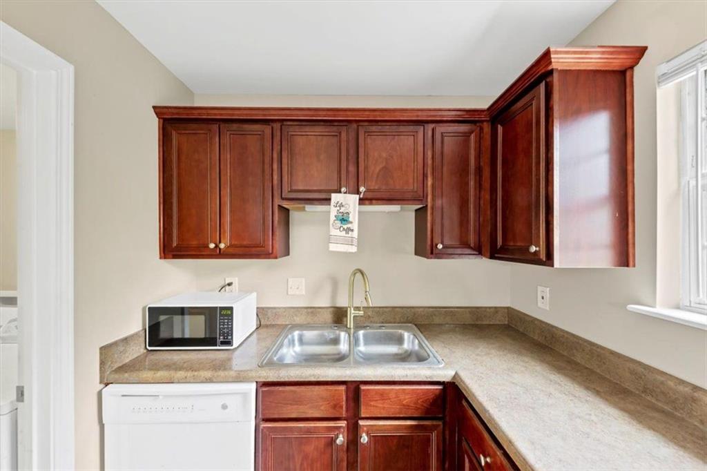 4701 Flat Shoals Road, Unit 37H Union City, GA 30291 - Photo 11 of 34