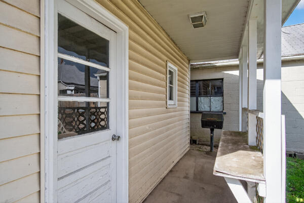 705 East Bird Street Jackson, MI 49203 - Photo 11 of 48 bird new shed 3