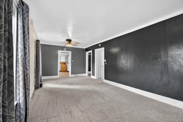 705 East Bird Street Jackson, MI 49203 - Photo 17 of 48 bird new living room 2