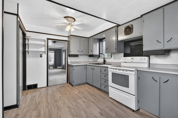 705 East Bird Street Jackson, MI 49203 - Photo 26 of 48 bird new kitchen 4