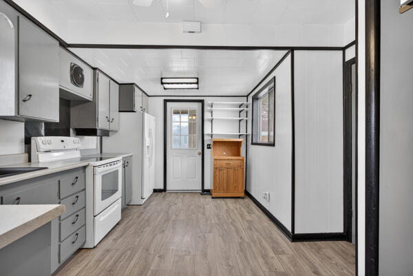 705 East Bird Street Jackson, MI 49203 - Photo 28 of 48 bird new kitchen