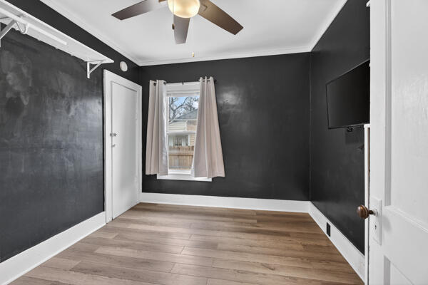 705 East Bird Street Jackson, MI 49203 - Photo 36 of 48 bird new bed 2