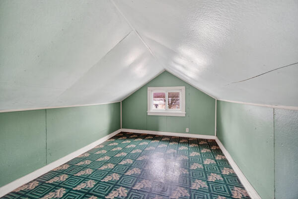 705 East Bird Street Jackson, MI 49203 - Photo 42 of 48 bird new bed 3 2