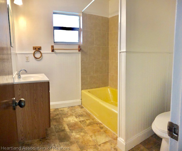 3105 Parkwood Road Sebring, FL 33872 - Photo 12 of 20 Gallery Image 12