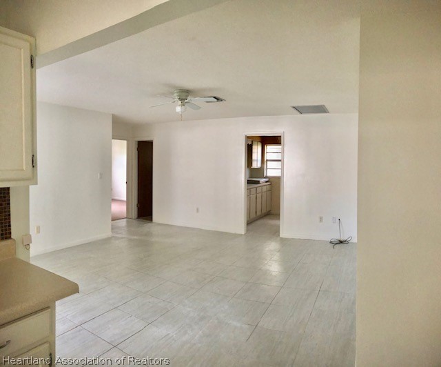 3105 Parkwood Road Sebring, FL 33872 - Photo 8 of 20 Gallery Image 8