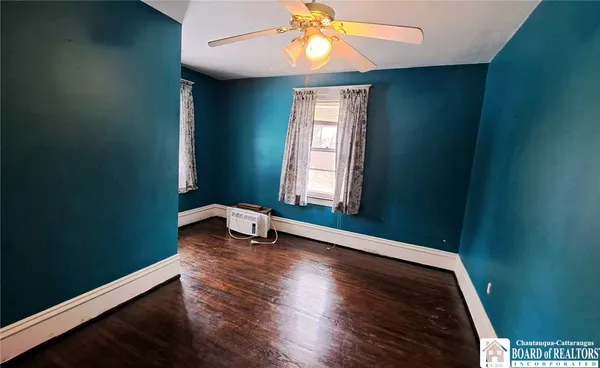 $99,999 | 76 Pearl Avenue, Jamestown, NY 14701