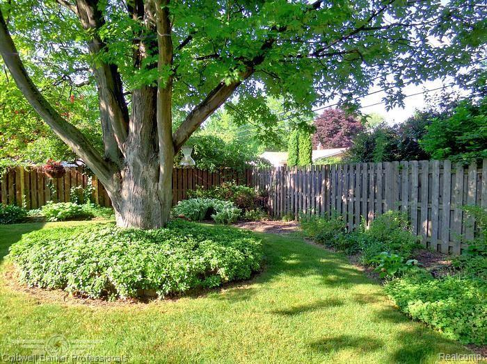1425 Catalpa Drive Rochester, MI 48307 - Photo 20 of 21 35-14.jpg