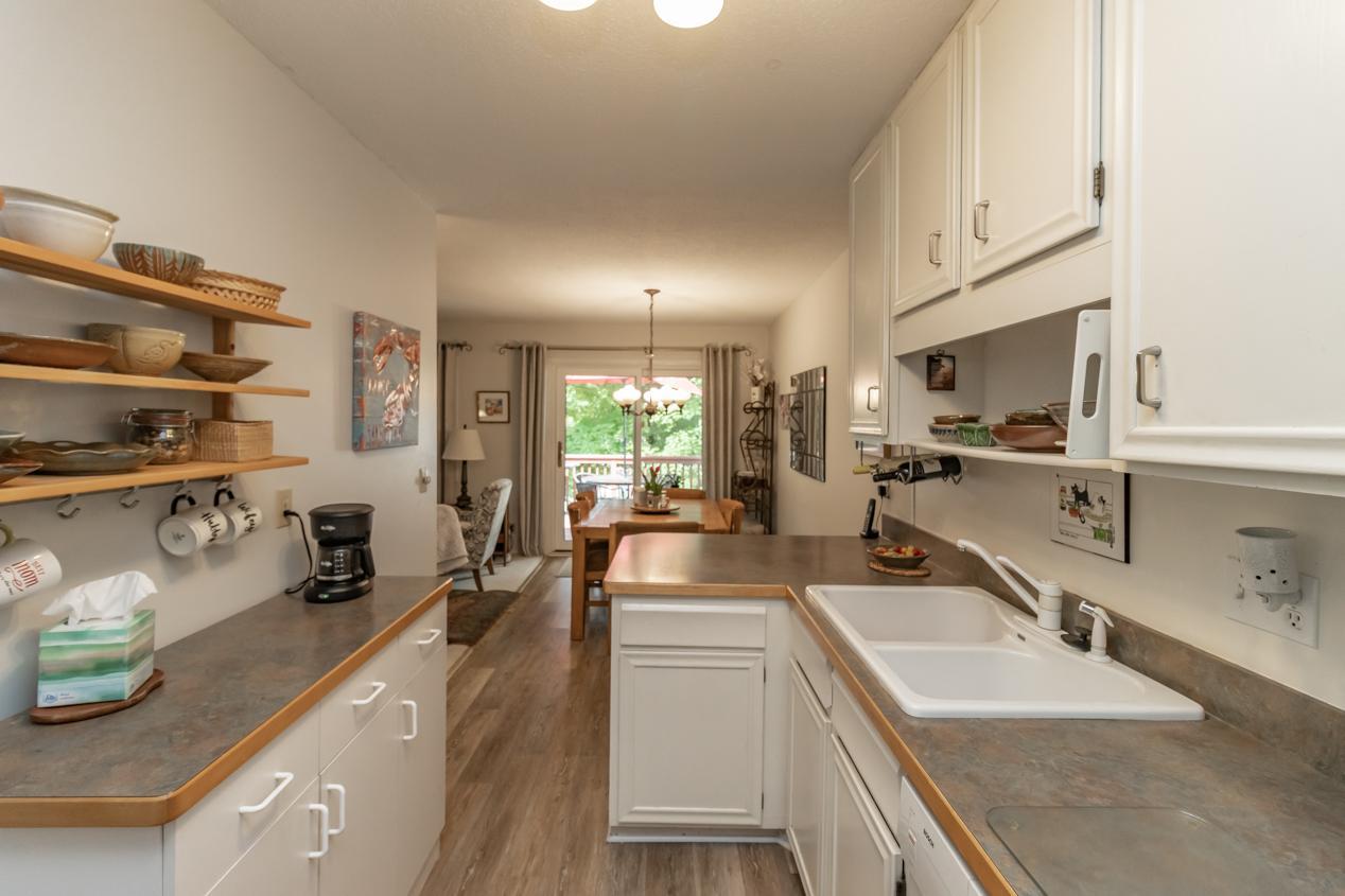 10721 Cavell Road Bloomington, MN 55438 - Photo 15 of 37 Gallery Image 15