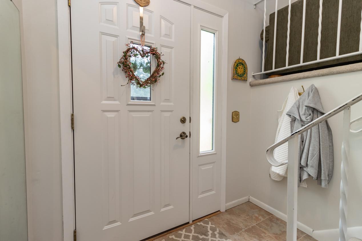 10721 Cavell Road Bloomington, MN 55438 - Photo 3 of 37 Gallery Image 3