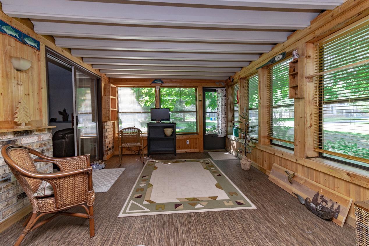 10721 Cavell Road Bloomington, MN 55438 - Photo 30 of 37 Gallery Image 30