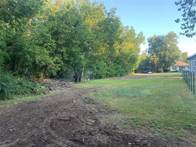 $53,000 | 306 West Moore Street, Sherman, TX 75090