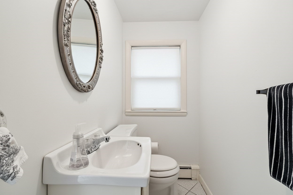 5 Summit View Drive Swampscott, MA 01907 - Photo 11 of 36