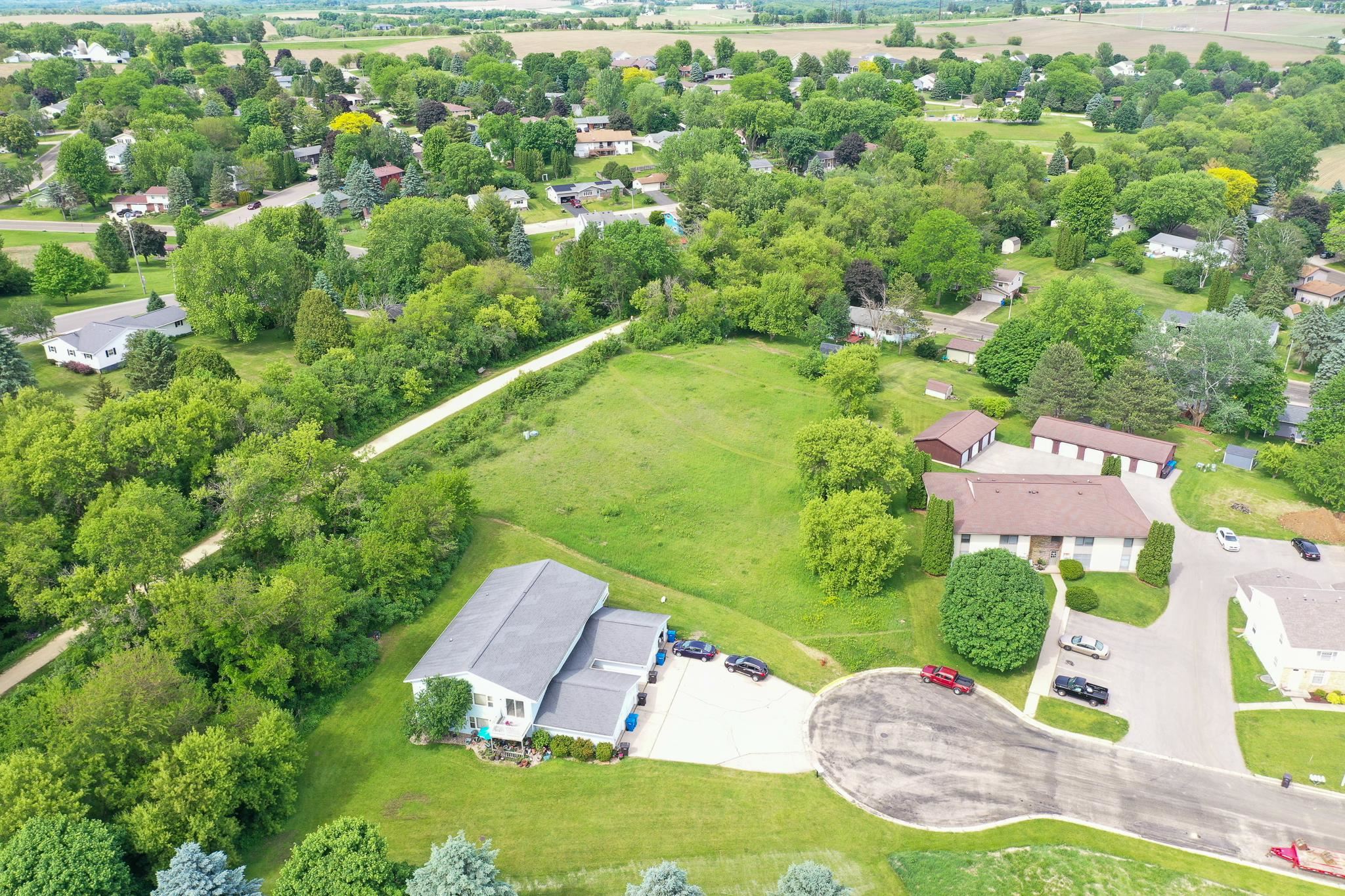 1322 Field Mount Mount Horeb, WI 53572 - Photo 11 of 12