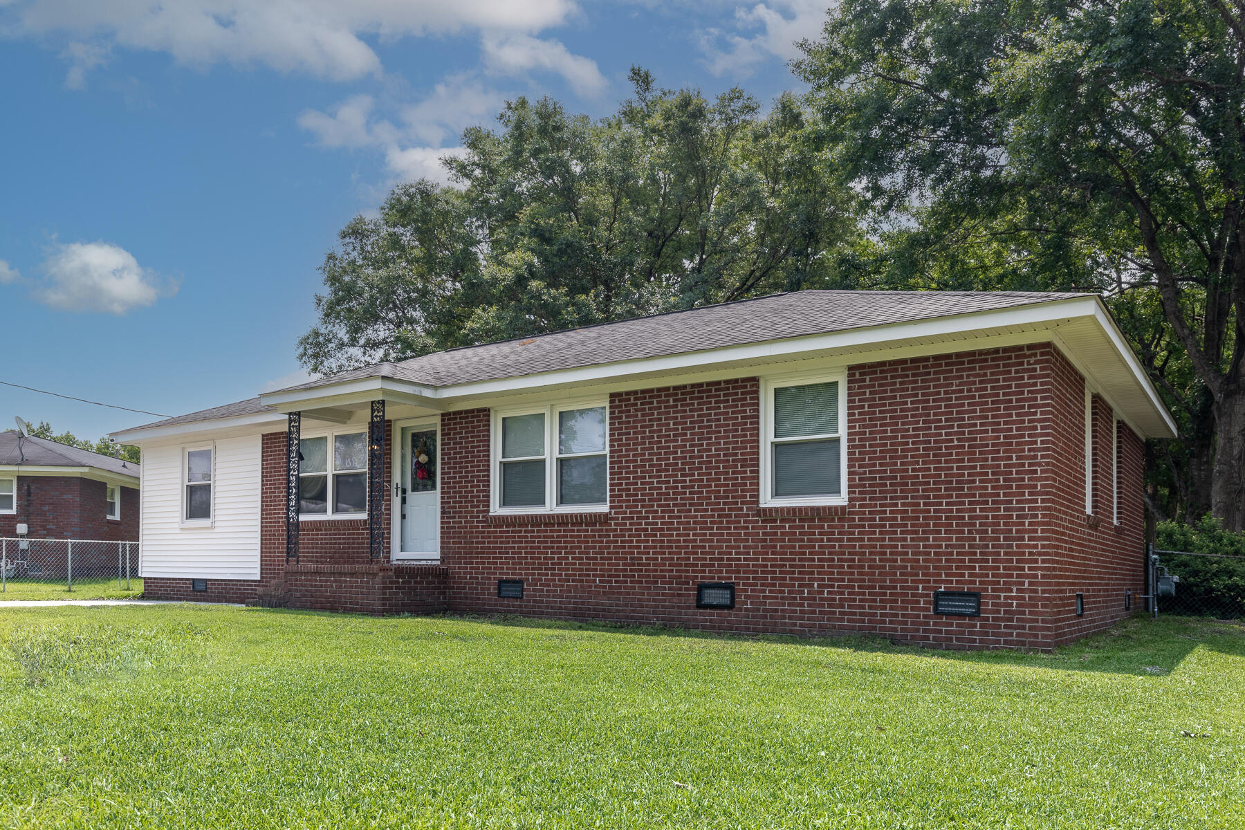 116 Lyle Road Goose Creek, SC 29445 - Photo 4 of 50 MP-3