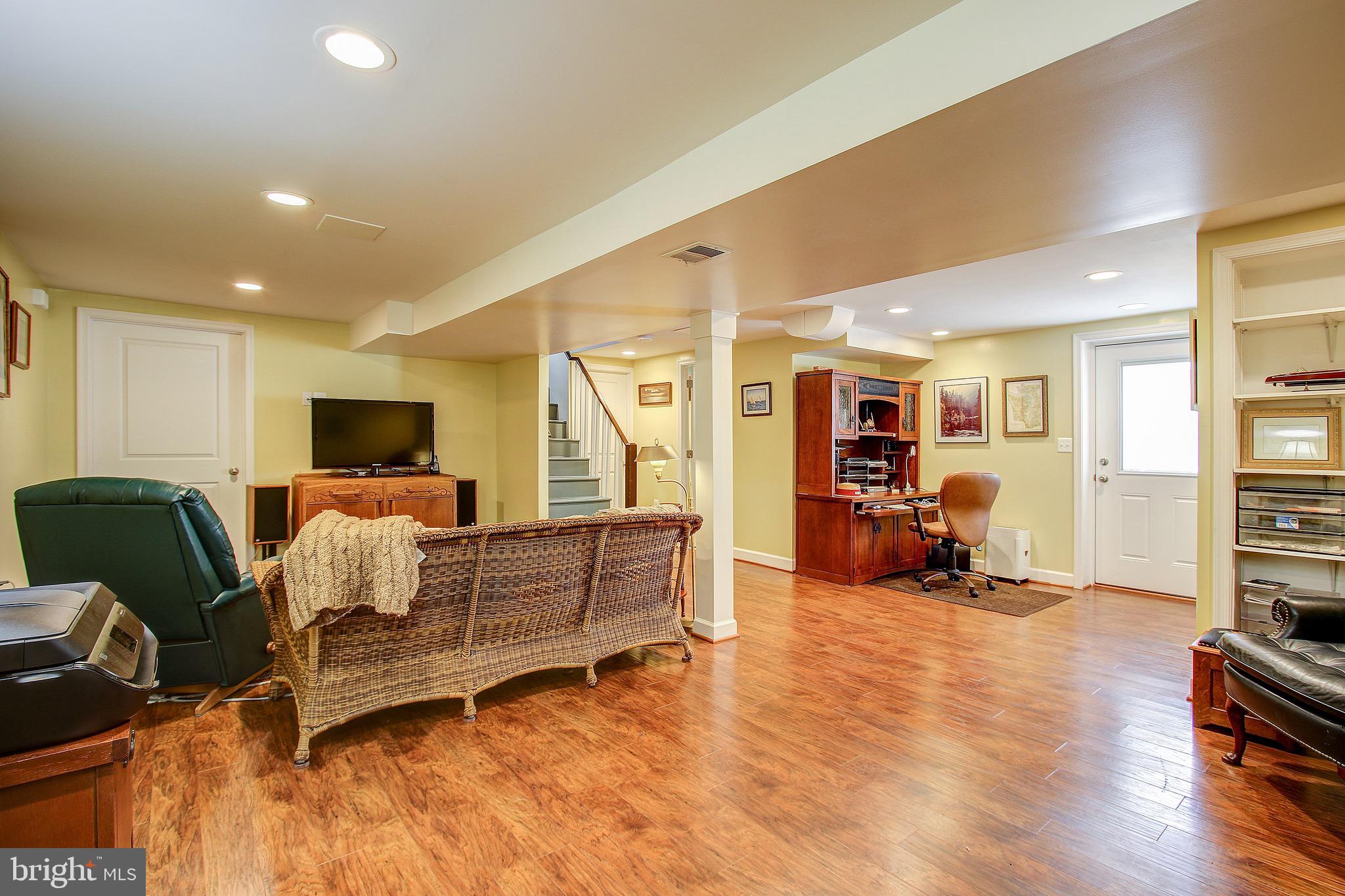 1015 Gilbert Road Rockville, MD 20851 - Photo 25 of 34 Recreational Flex Space & Outdoor Entrance
