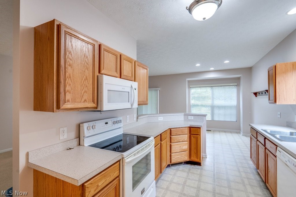 1205 Spring Ridge Circle Alliance, OH 44601 - Photo 14 of 29 Gallery Image 14