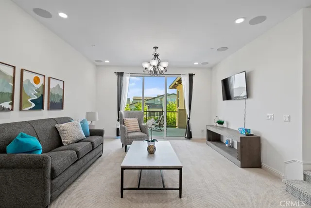 $3,500,000 | 117 Cruiser, Irvine, CA 92618