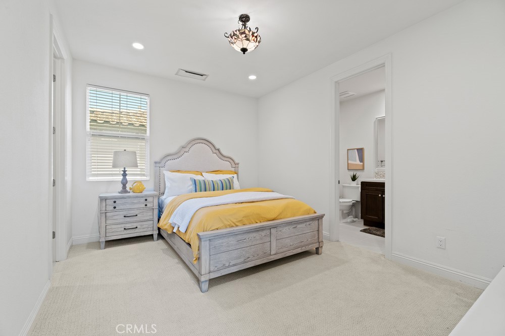 117 Cruiser Irvine, CA 92618 - Photo 47 of 66