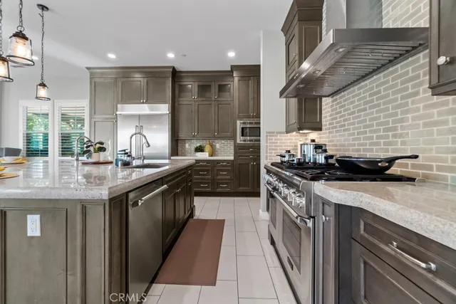 $3,500,000 | 117 Cruiser, Irvine, CA 92618