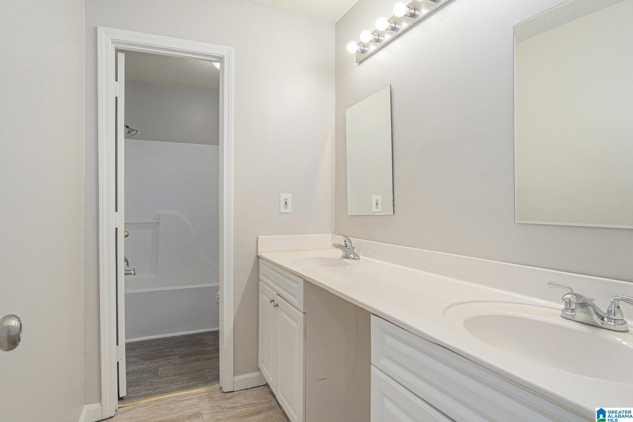 600 Pride Way Birmingham, AL 35211 - Photo 7 of 15
