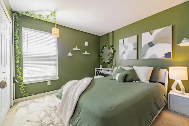 $385,000 | 8262 South Warwick Court, Ypsilanti, MI 48198