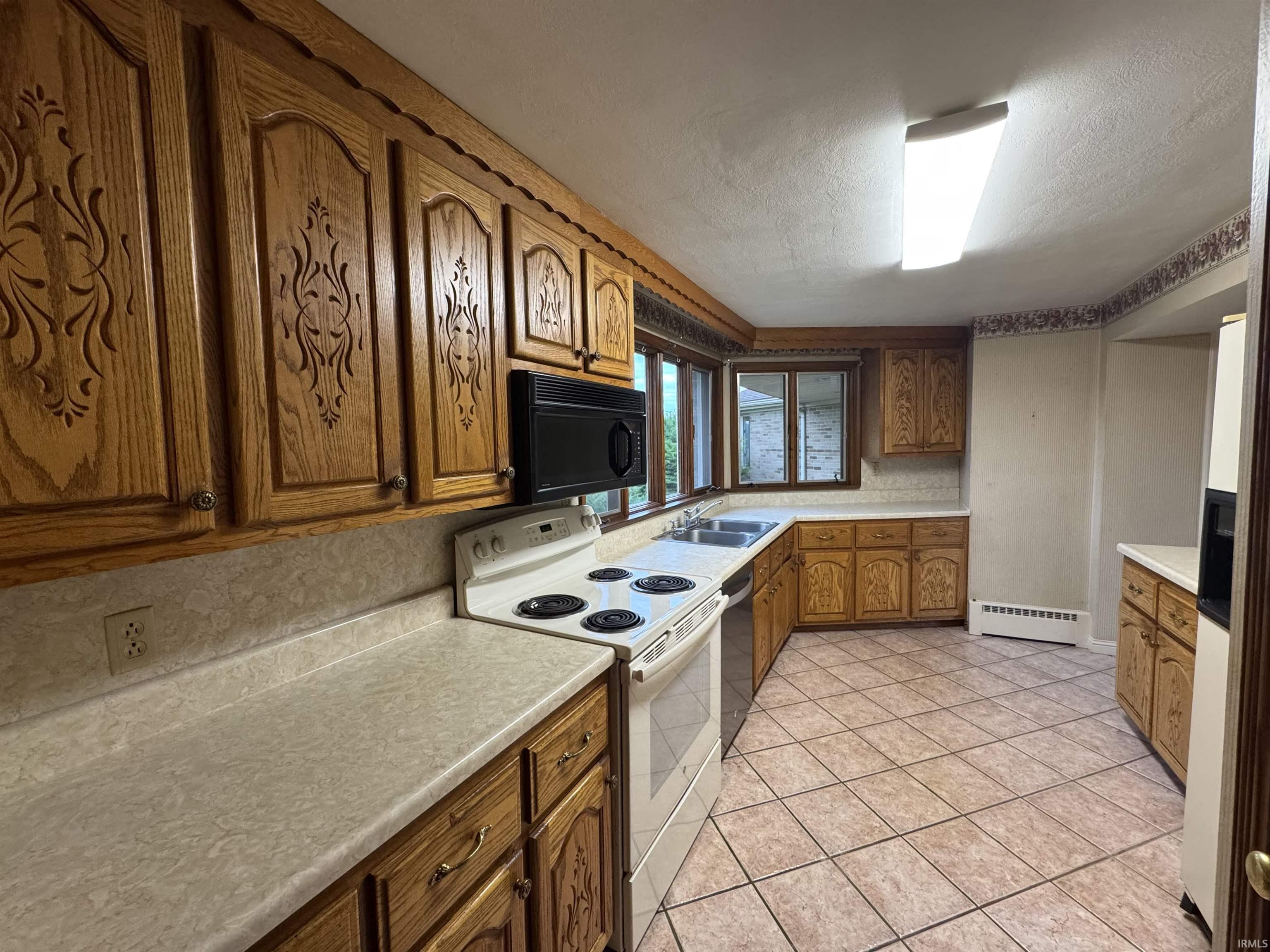 295 West Riverside Drive Peru, IN 46970 - Photo 13 of 34