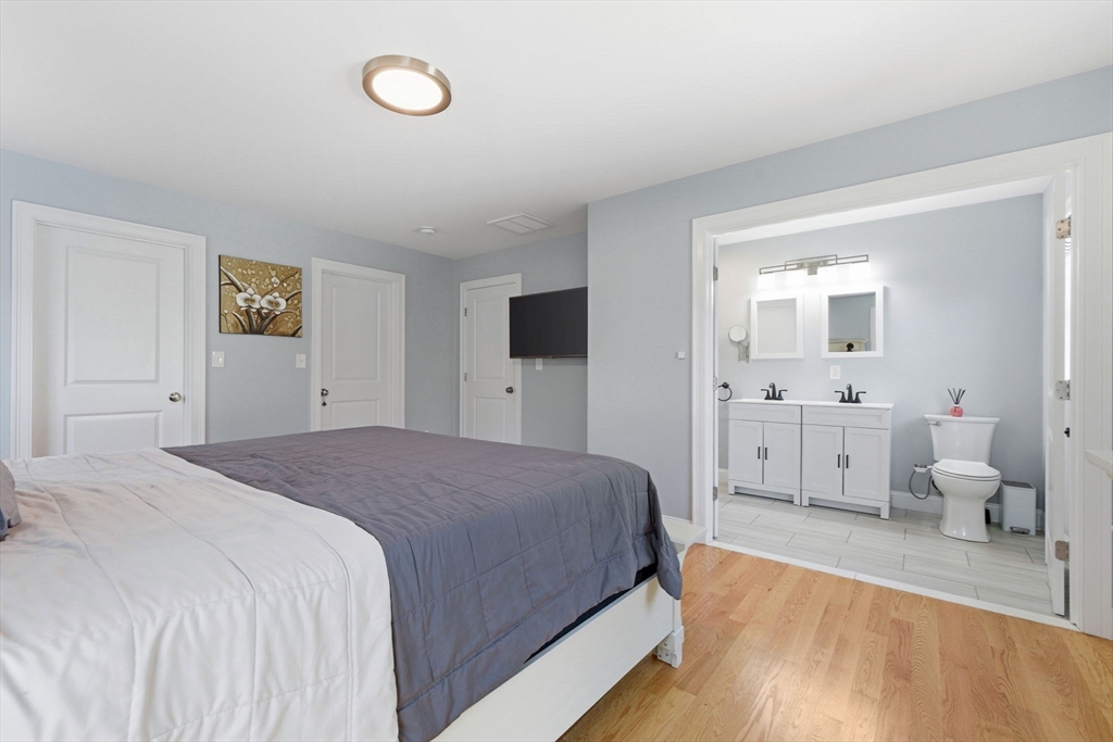 1295 Main Street Reading, MA 01867 - Photo 19 of 42