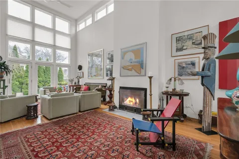 $1,225,000 | 137 University Avenue, Providence, RI 02906