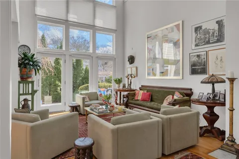 $1,225,000 | 137 University Avenue, Providence, RI 02906