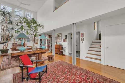 $1,225,000 | 137 University Avenue, Providence, RI 02906