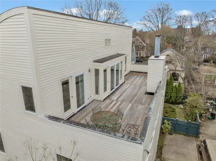 $1,225,000 | 137 University Avenue, Providence, RI 02906