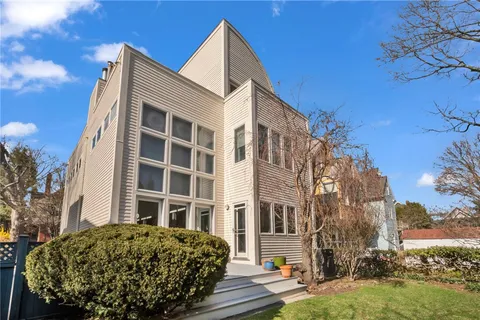 $1,225,000 | 137 University Avenue, Providence, RI 02906